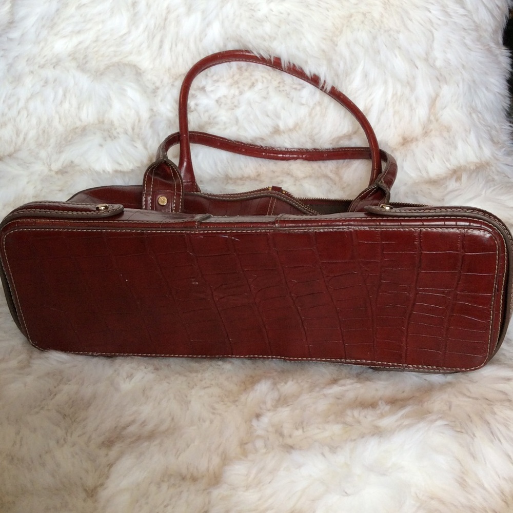 Purse - Picture 3 of 9